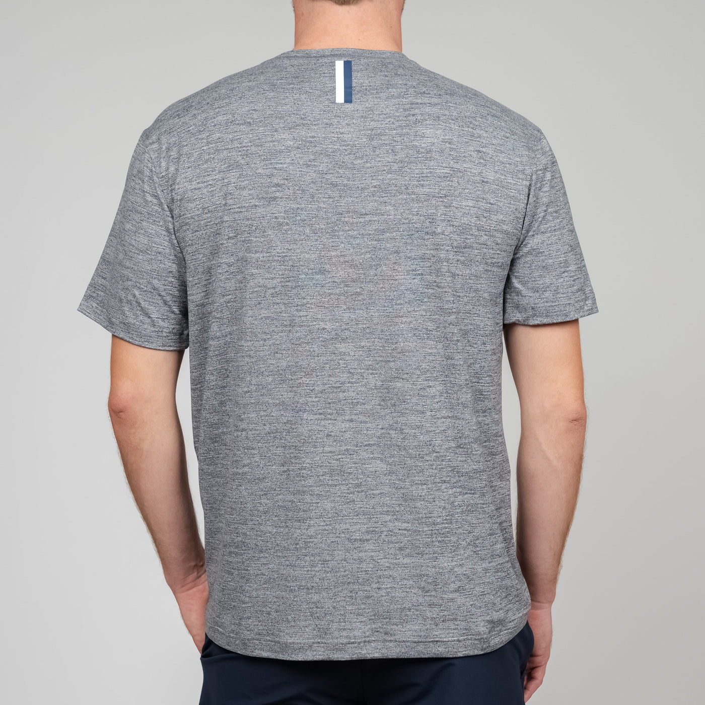 Tailwind Performance Tee | Heather - Boulder Grey/White