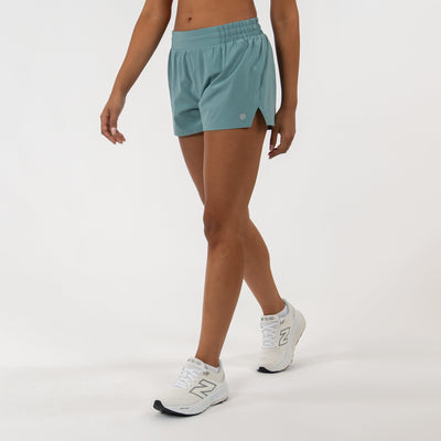 Sunrise Active Short | Solid - Bullfrog Green