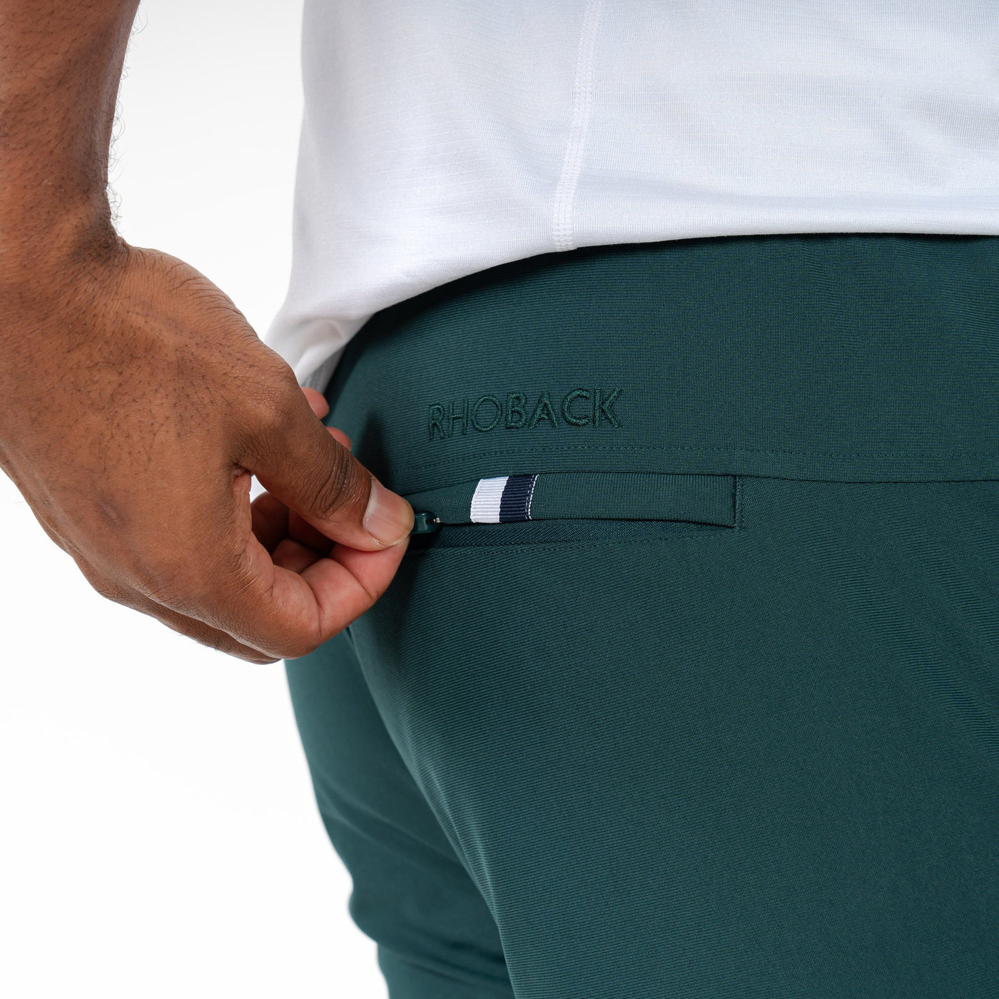 Delta Performance Jogger | Solid - Ponderosa Green