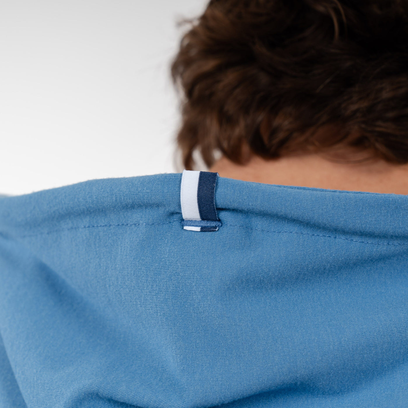 Hesi Performance Hoodie | Heather - Highcountry Blue/Ice Pick Blue