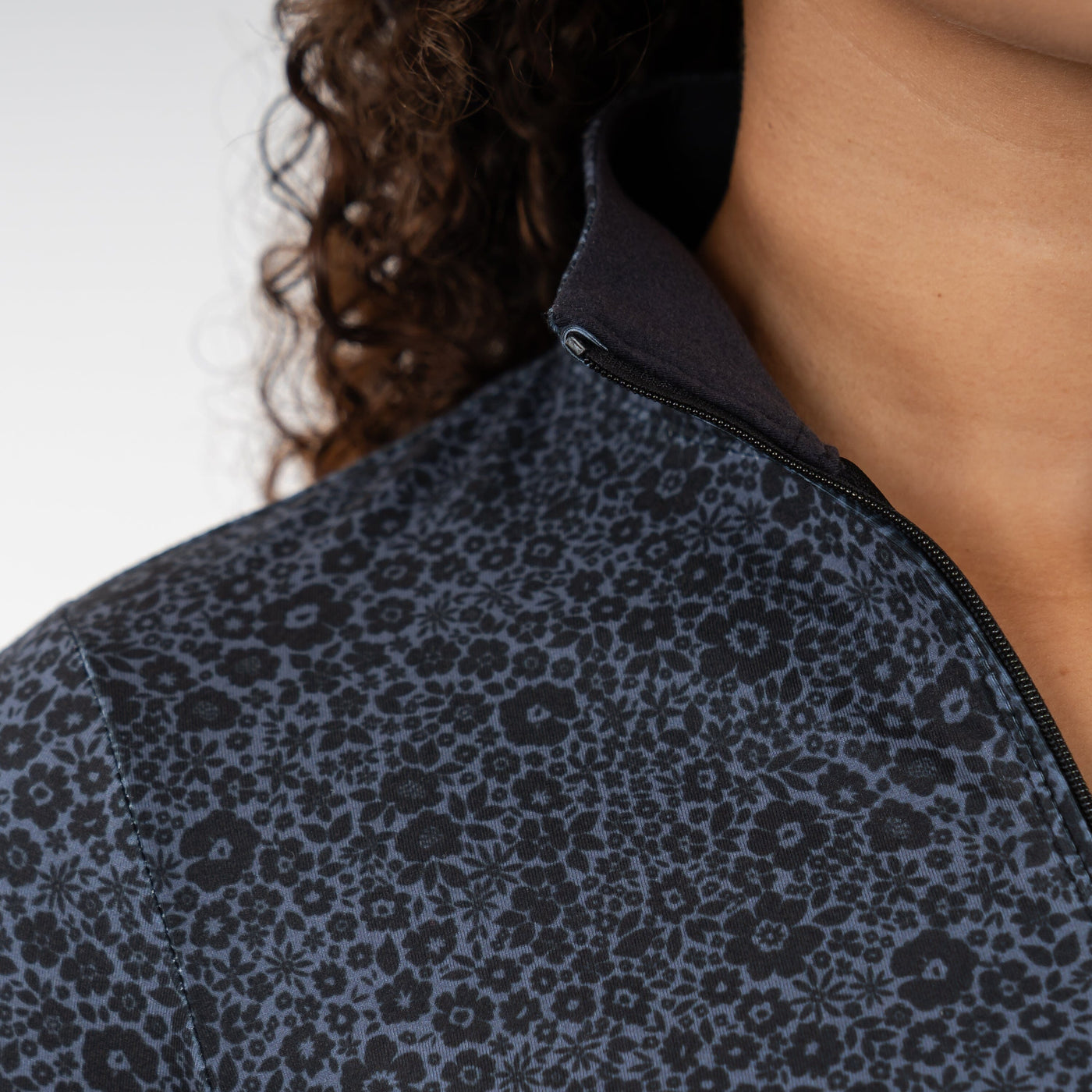 Meadow Of Greens Performance Q-Zip | The Meadow Of Greens - Midnight Black/Charcoal Grey