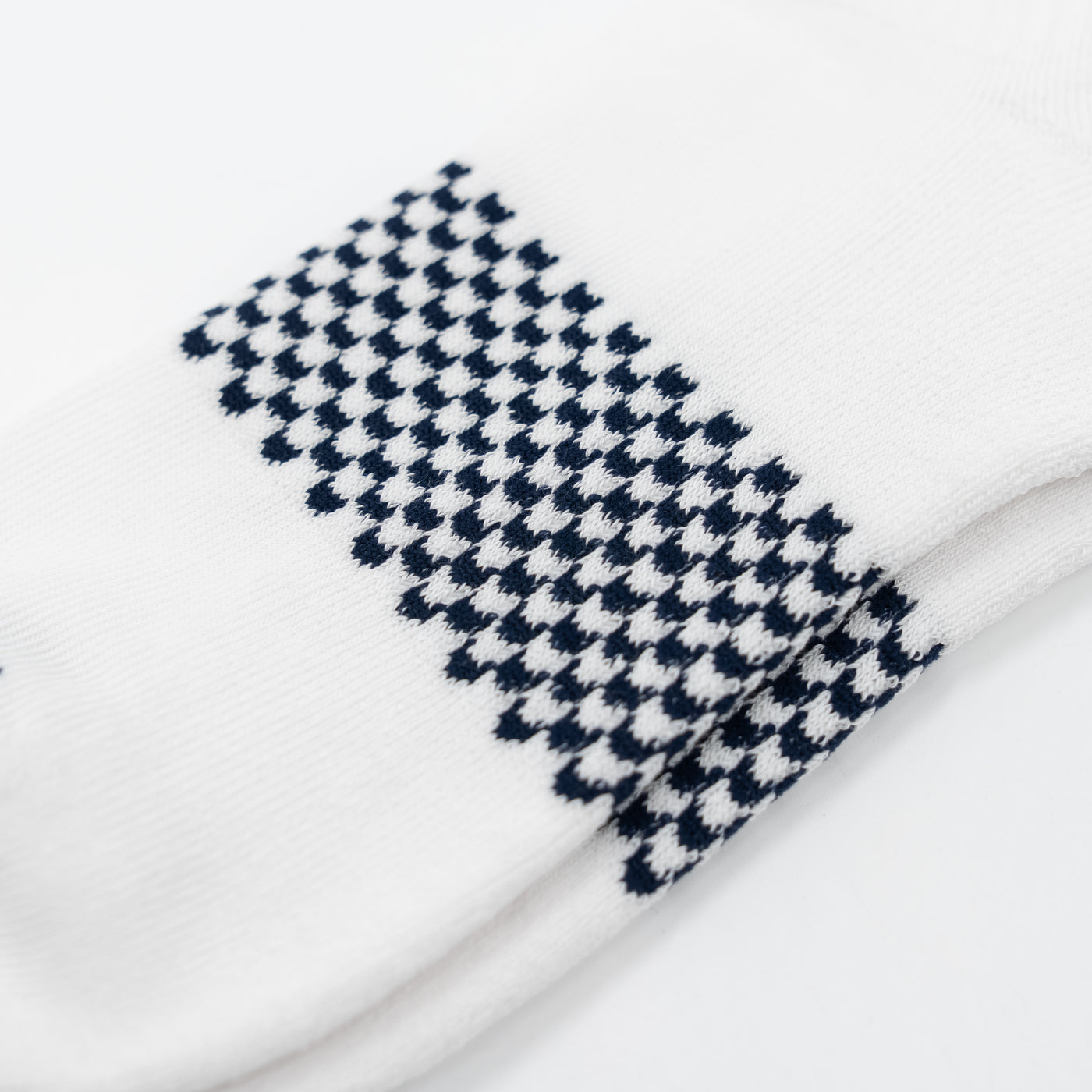 Stratus Performance Crew Socks | Solid - White - Cardinal Red/Fleet Navy
