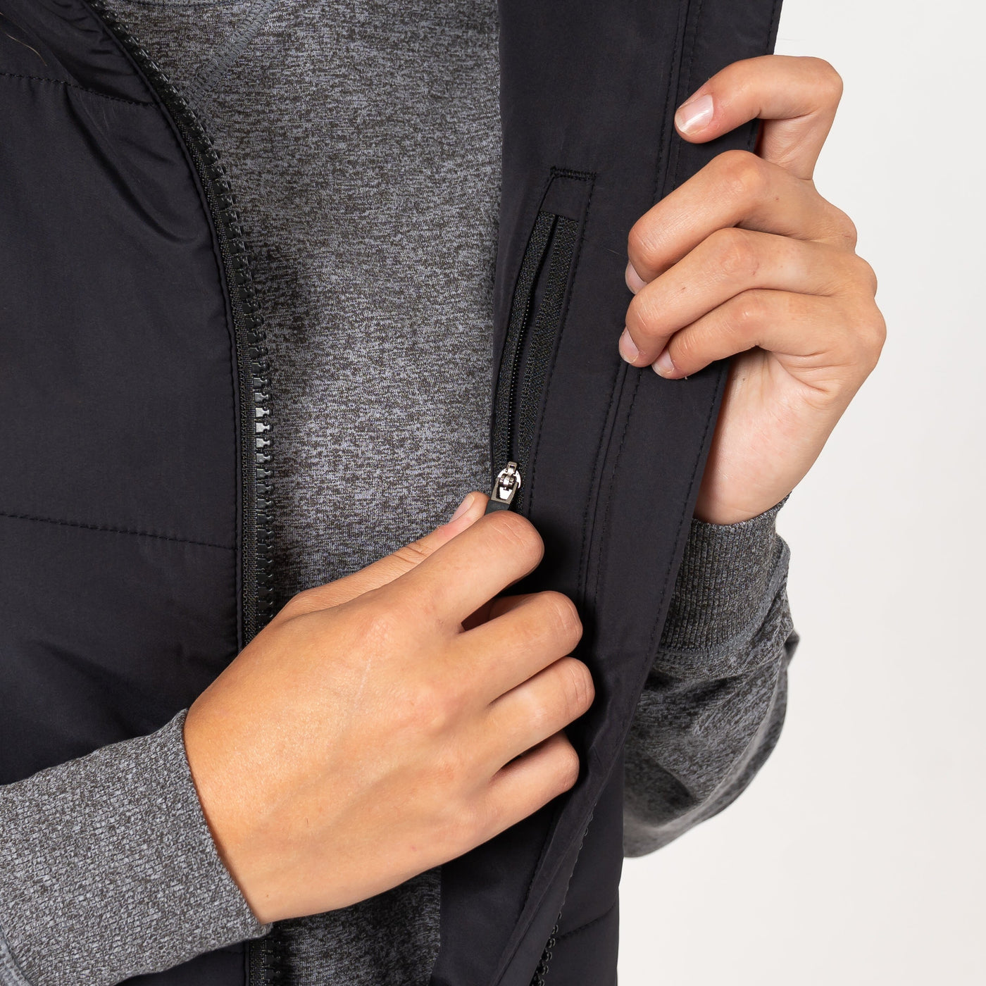 Cisco Insulated Vest | Solid - Black