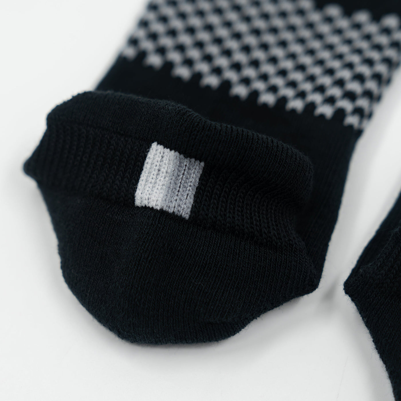 Stratus Performance Ankle Socks (3-Pack) | Solid - Midnight Black - Thunder Grey (3-Pack)