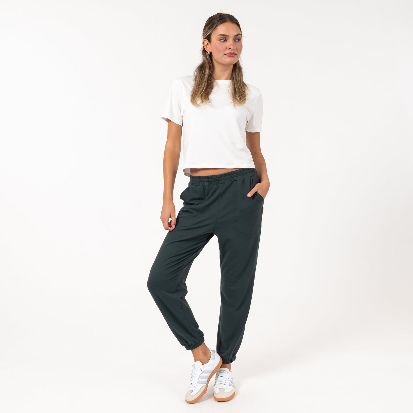 Tempo Ease Jogger | Solid - Ponderosa Green