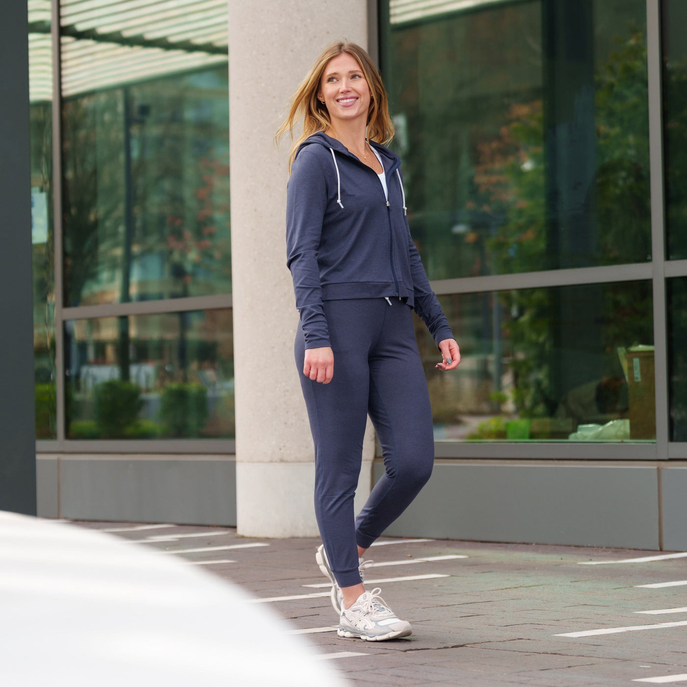 Tempo Performance Jogger | Heather - Fleet Navy/Nightshade